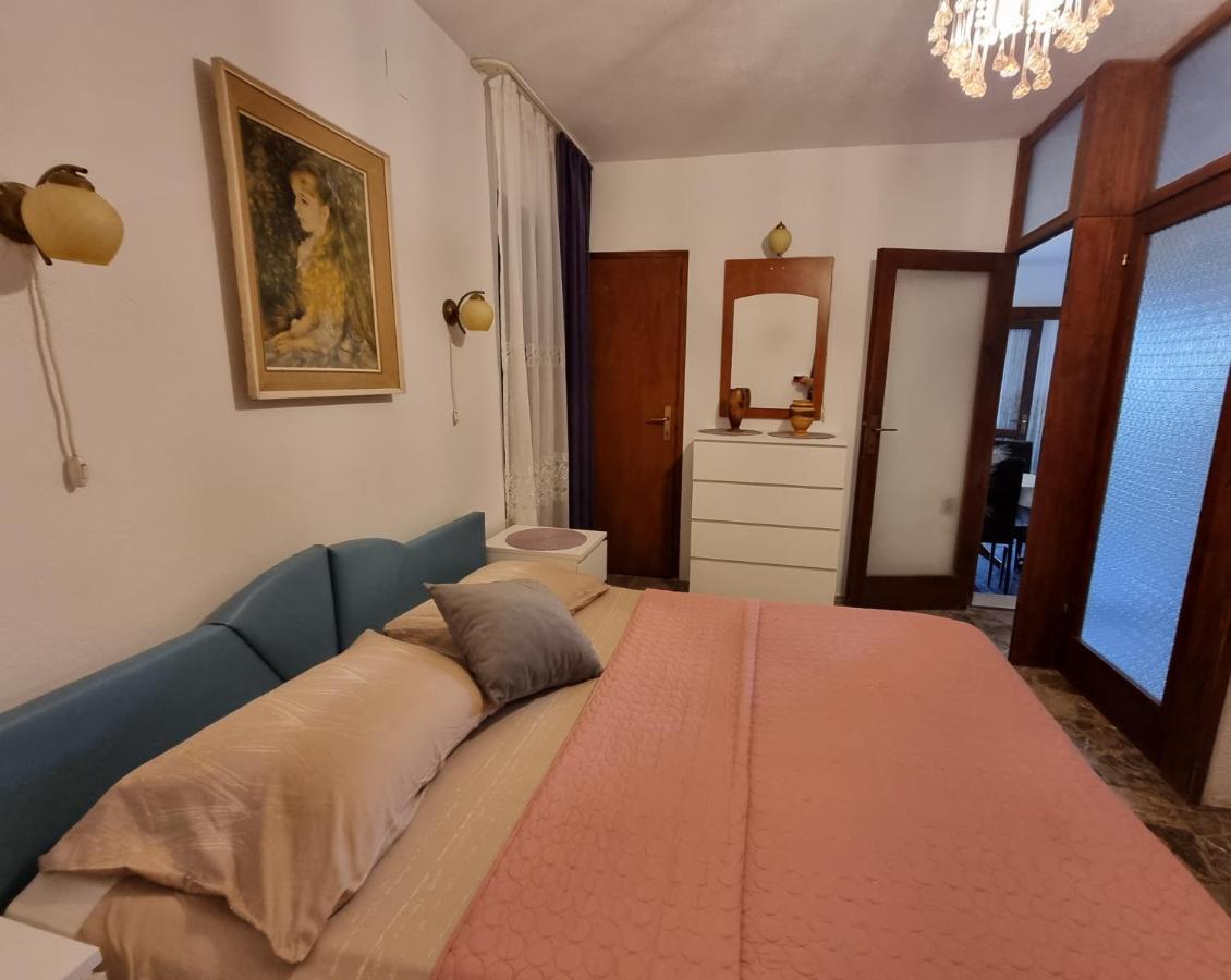 villa green Trogir Exteriör bild