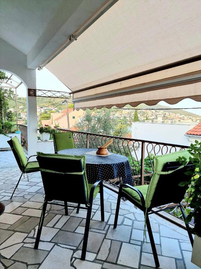 villa green Trogir Exteriör bild