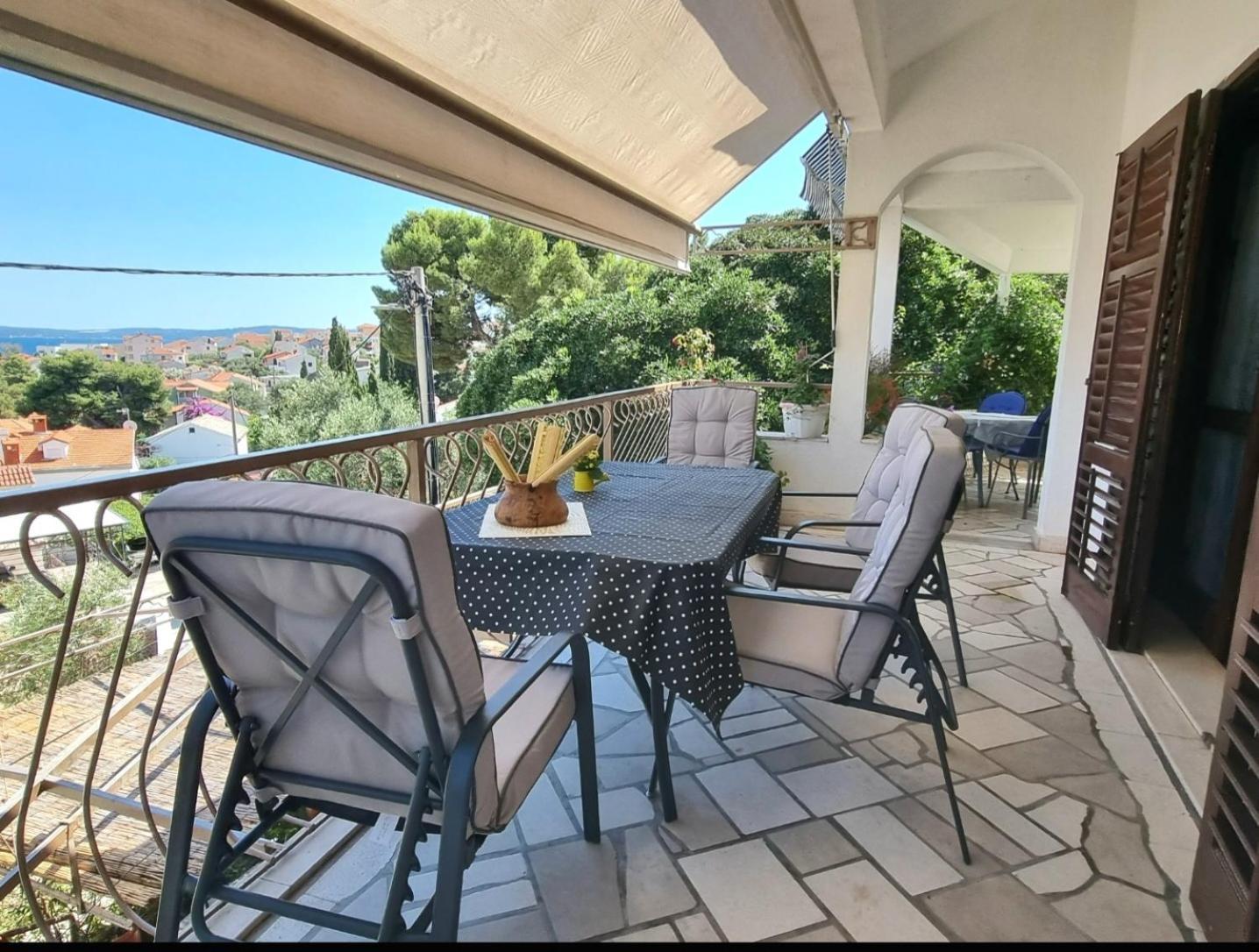 villa green Trogir Exteriör bild